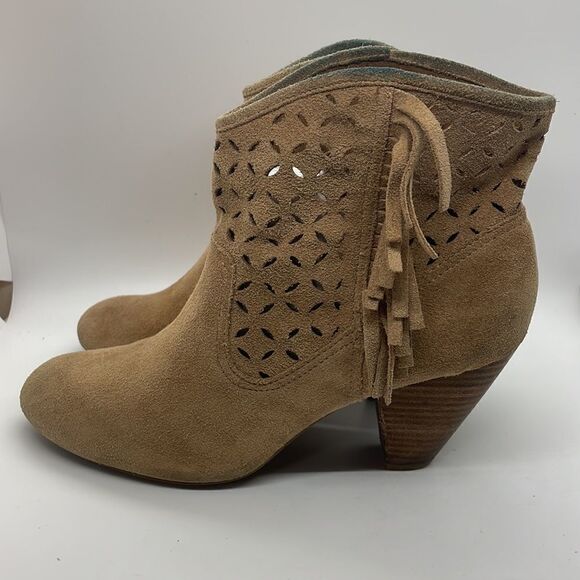 Jessica Simpson women’s size 6 tan suede booties with fringe - Picture 3 of 11